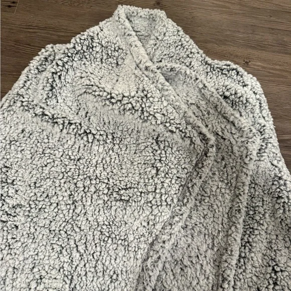 NWT Fireside Plush Vest - Eddie Bauer - Picture 7 of 9